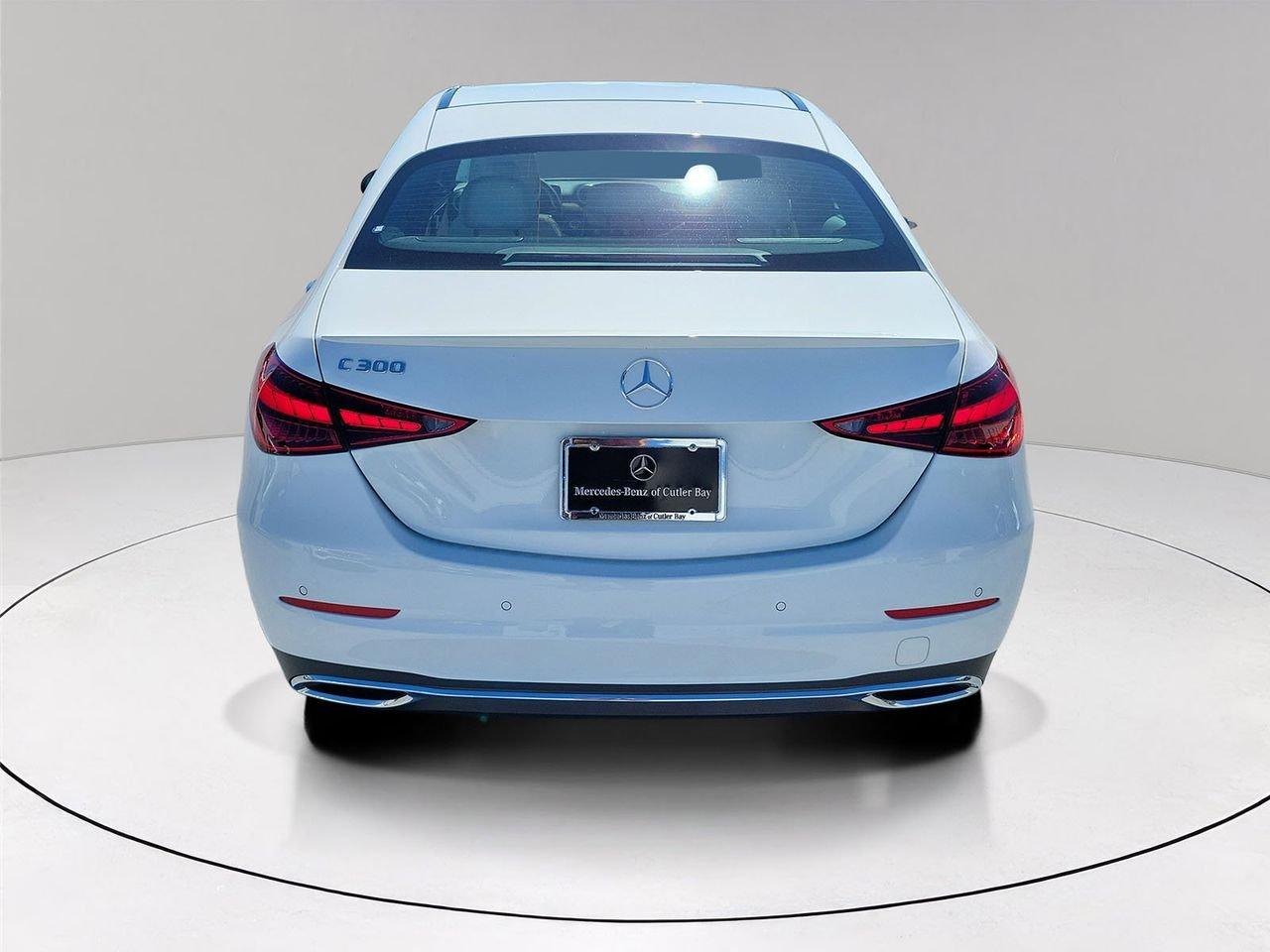 Mercedes-Benz C 300 - Thumbnail 6