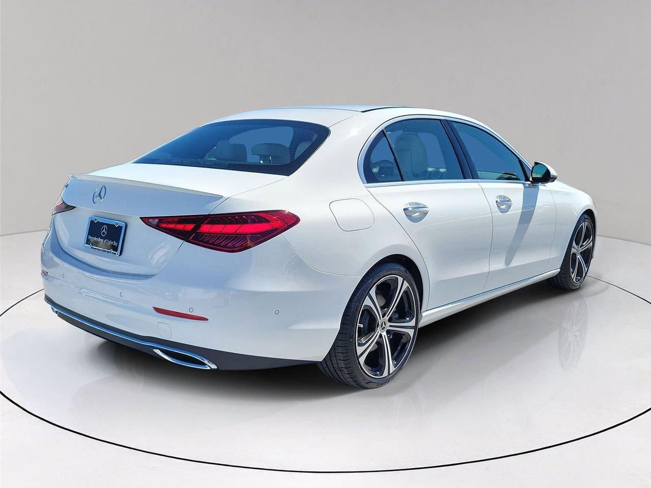 Mercedes-Benz C 300 - Thumbnail 7