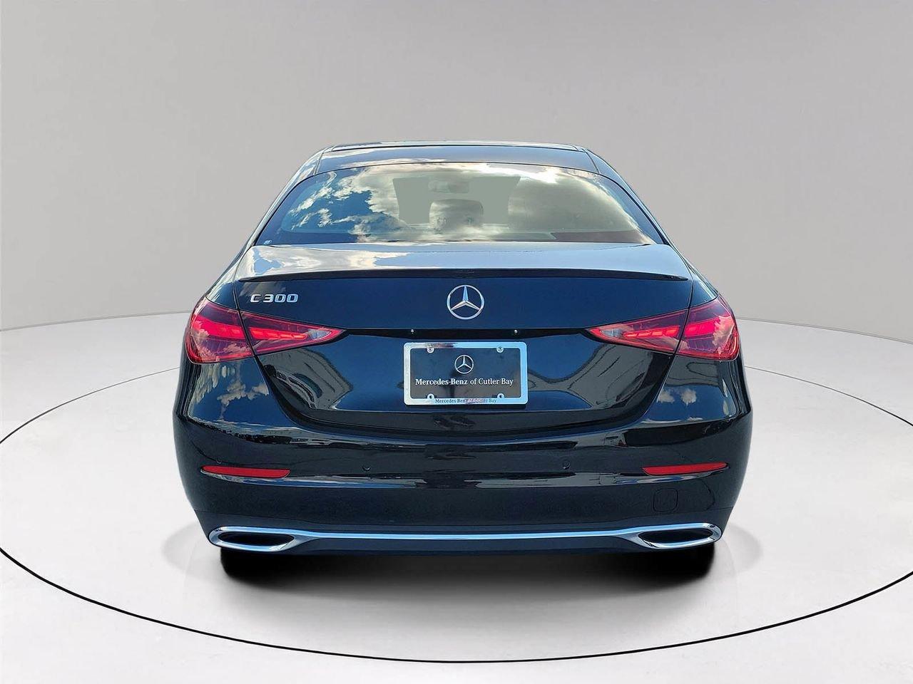 Mercedes-Benz C 300 - Thumbnail 6