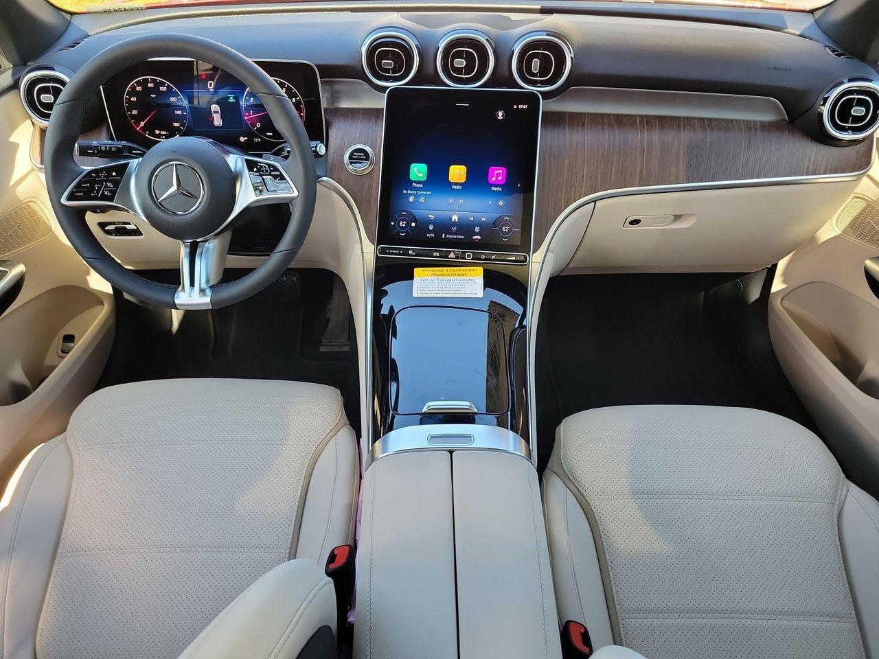 Mercedes-Benz Glc 300 - Thumbnail 15