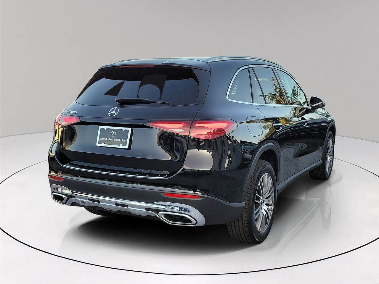 Mercedes-Benz Glc 300 - Thumbnail 7