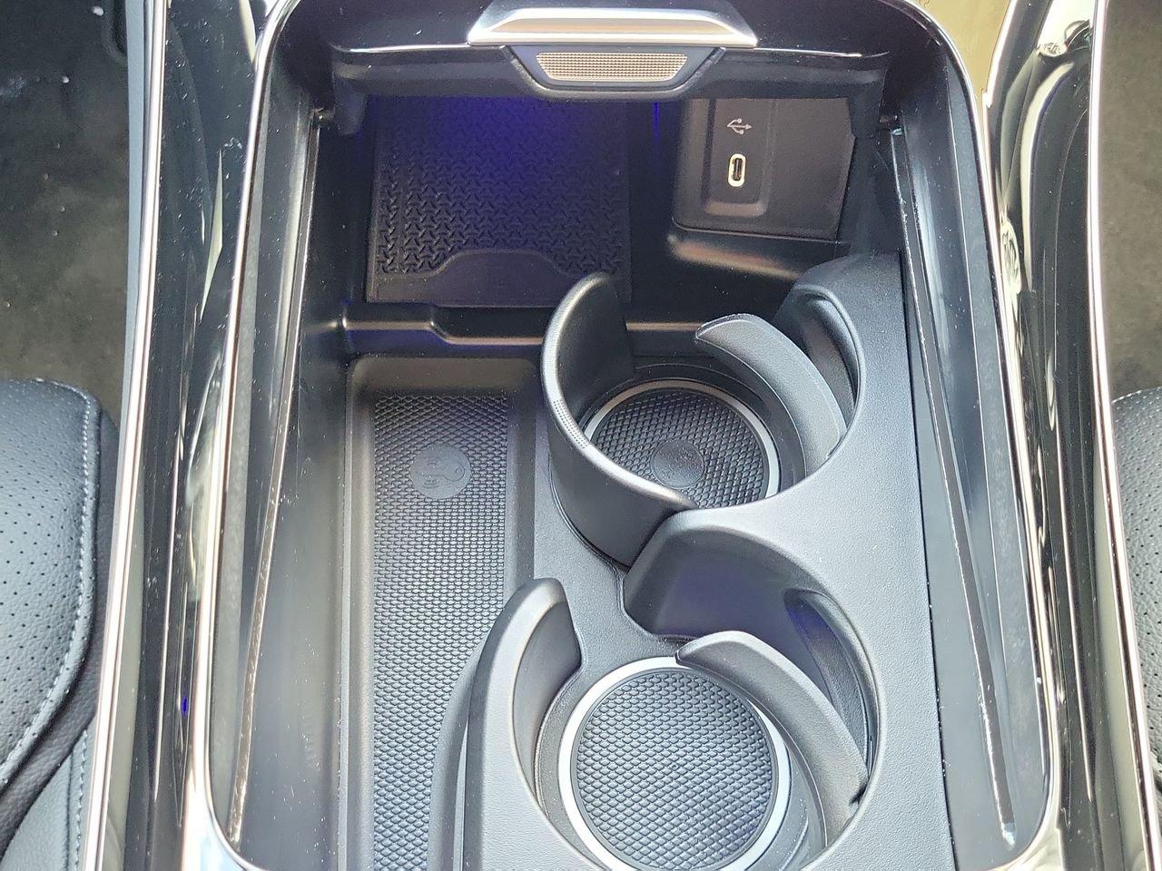 Mercedes-Benz Glc 300 - Thumbnail 20