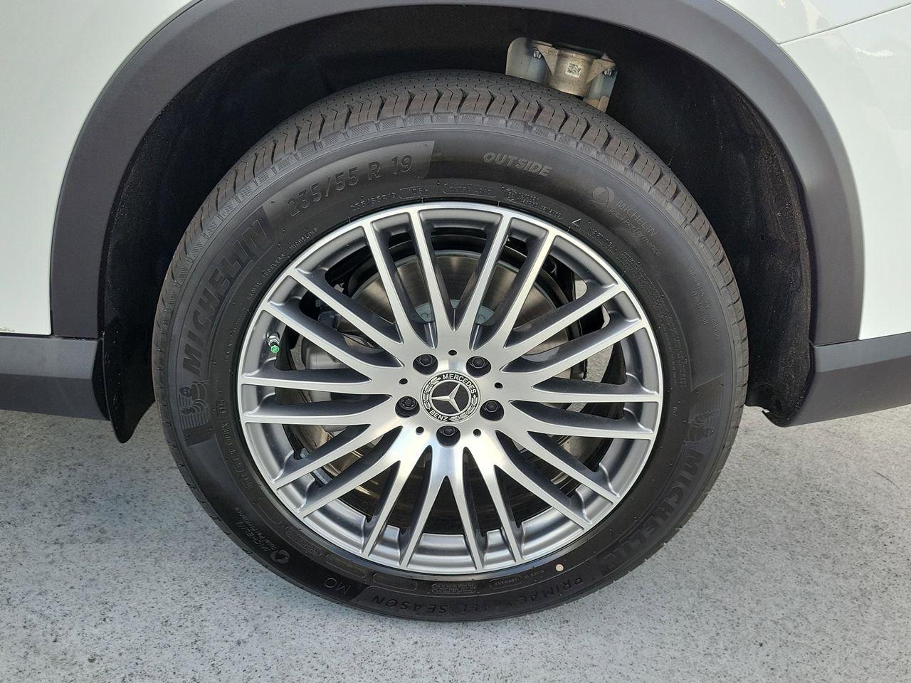 Mercedes-Benz Glc 300 - Thumbnail 11