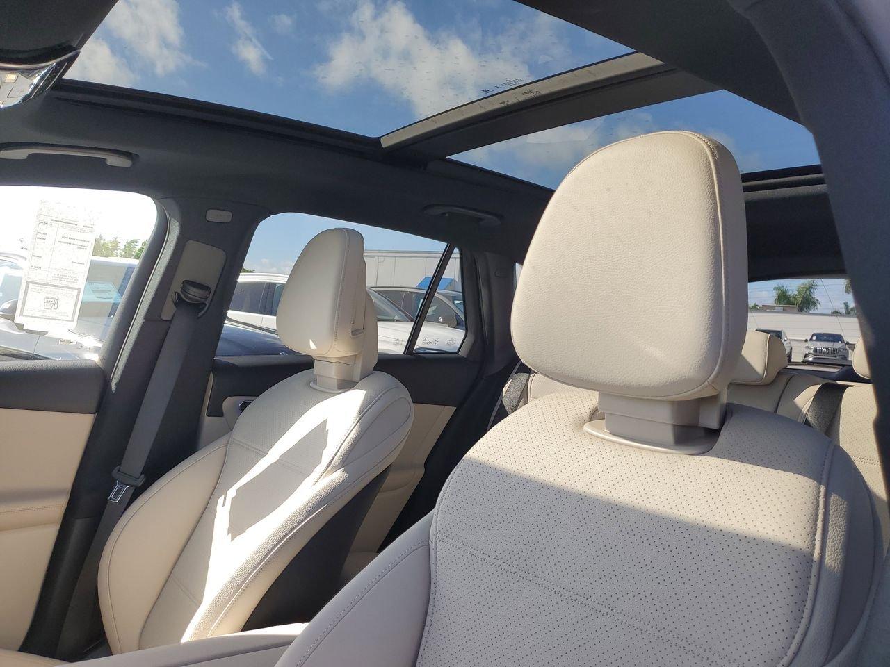 Mercedes-Benz Glc 300 - Thumbnail 20