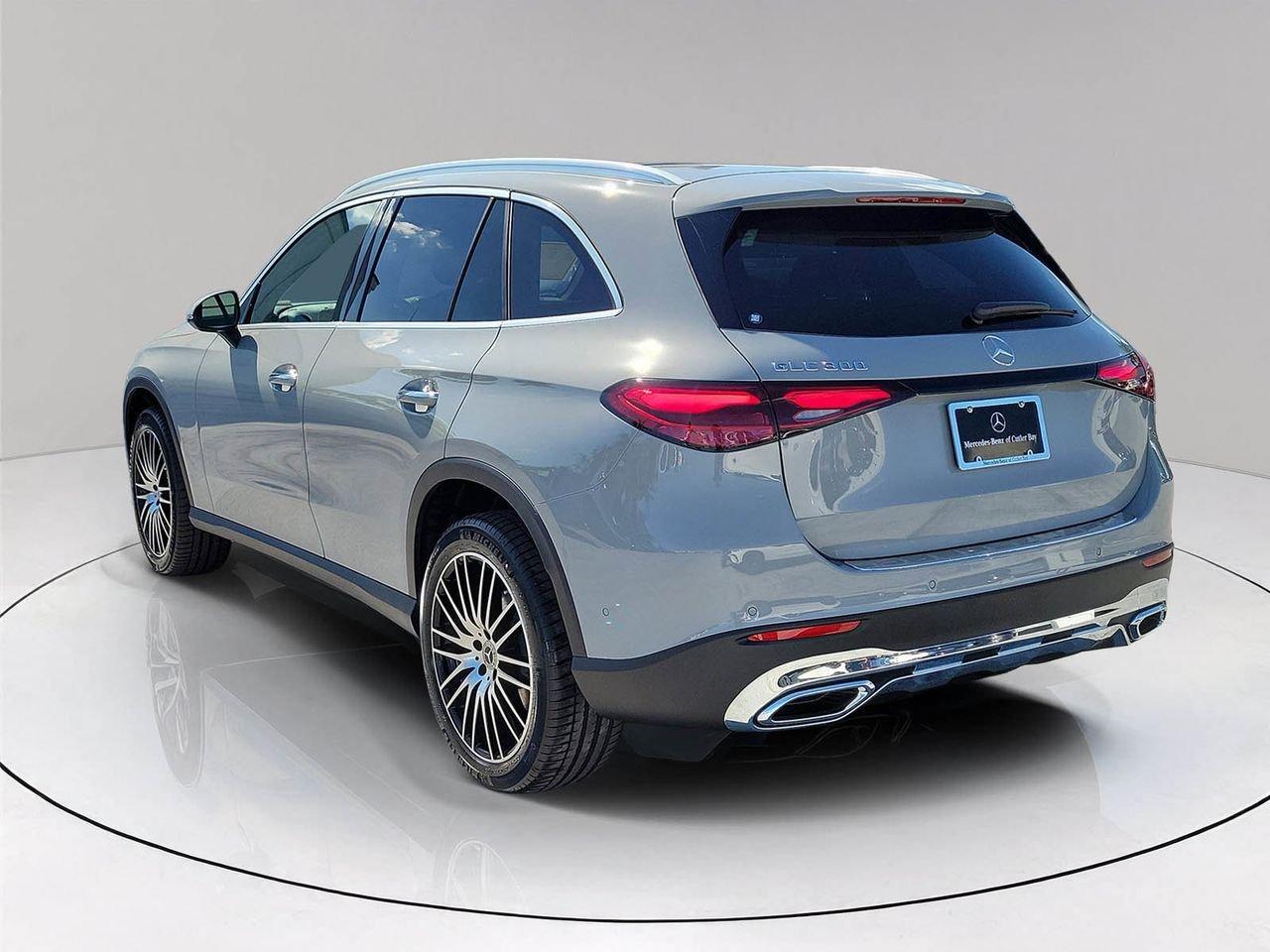 Mercedes-Benz Glc 300 - Thumbnail 5