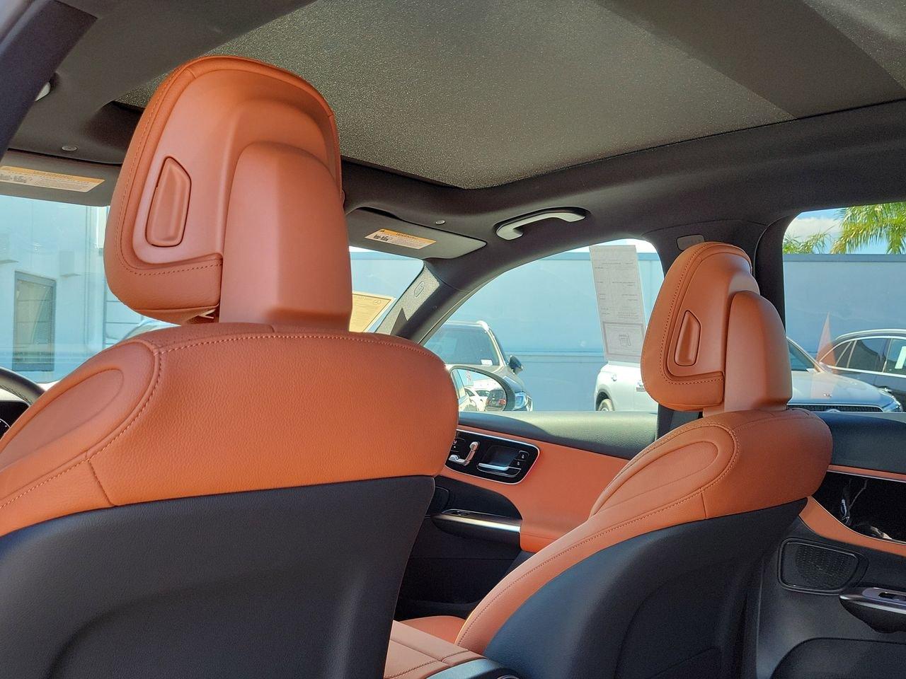 Mercedes-Benz Glc 300 - Thumbnail 11