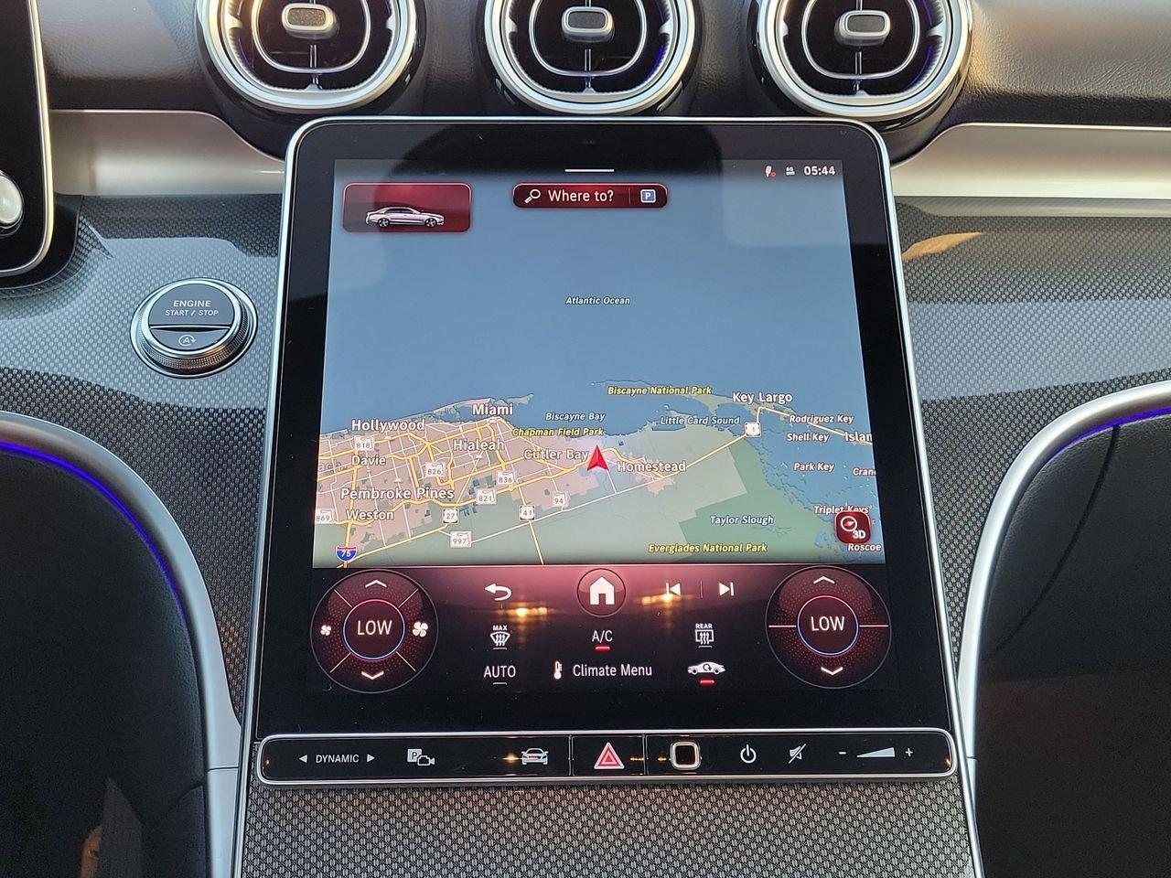 Mercedes-Benz C 300 - Thumbnail 17