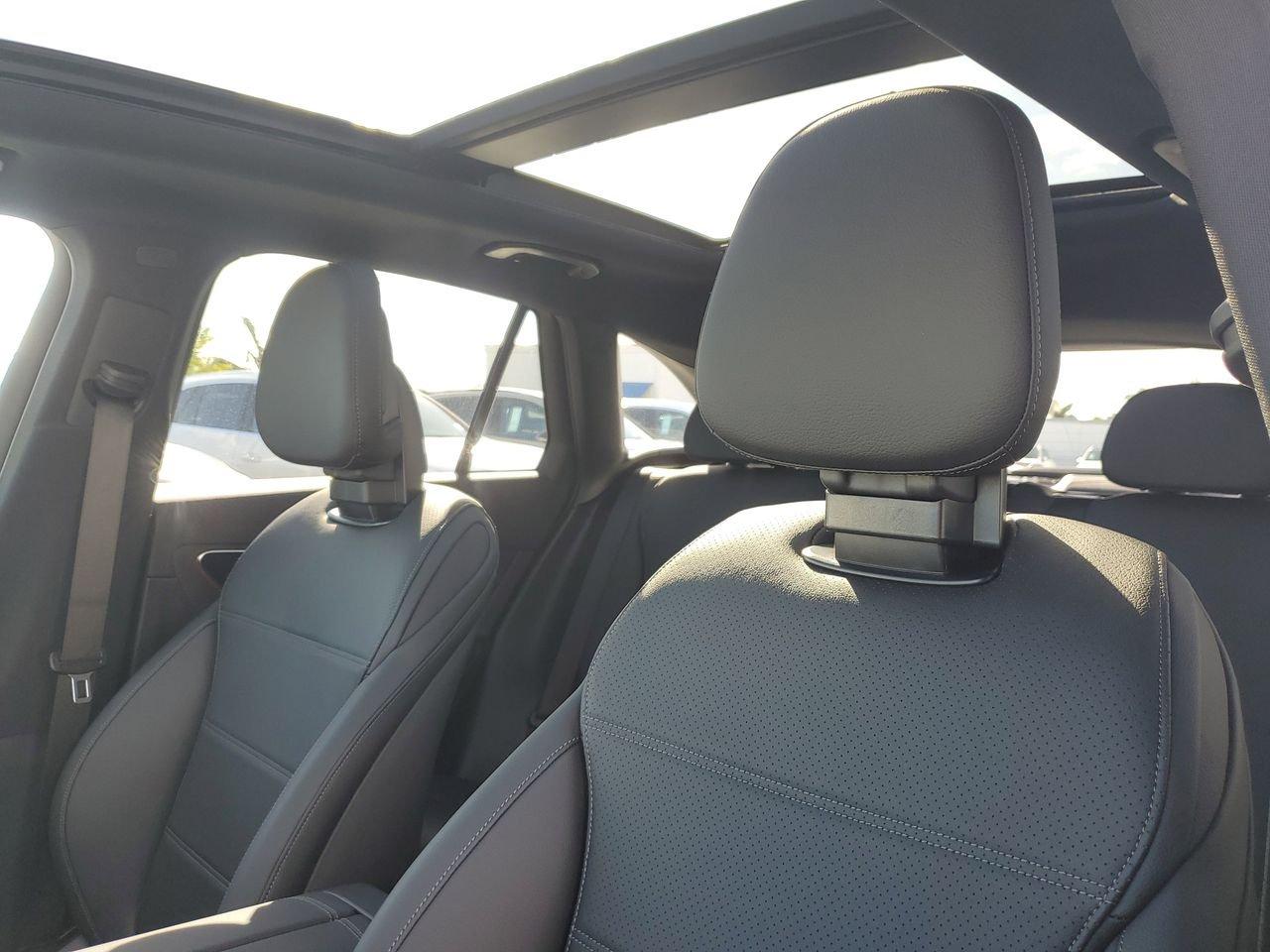 Mercedes-Benz Glc 300 - Thumbnail 20