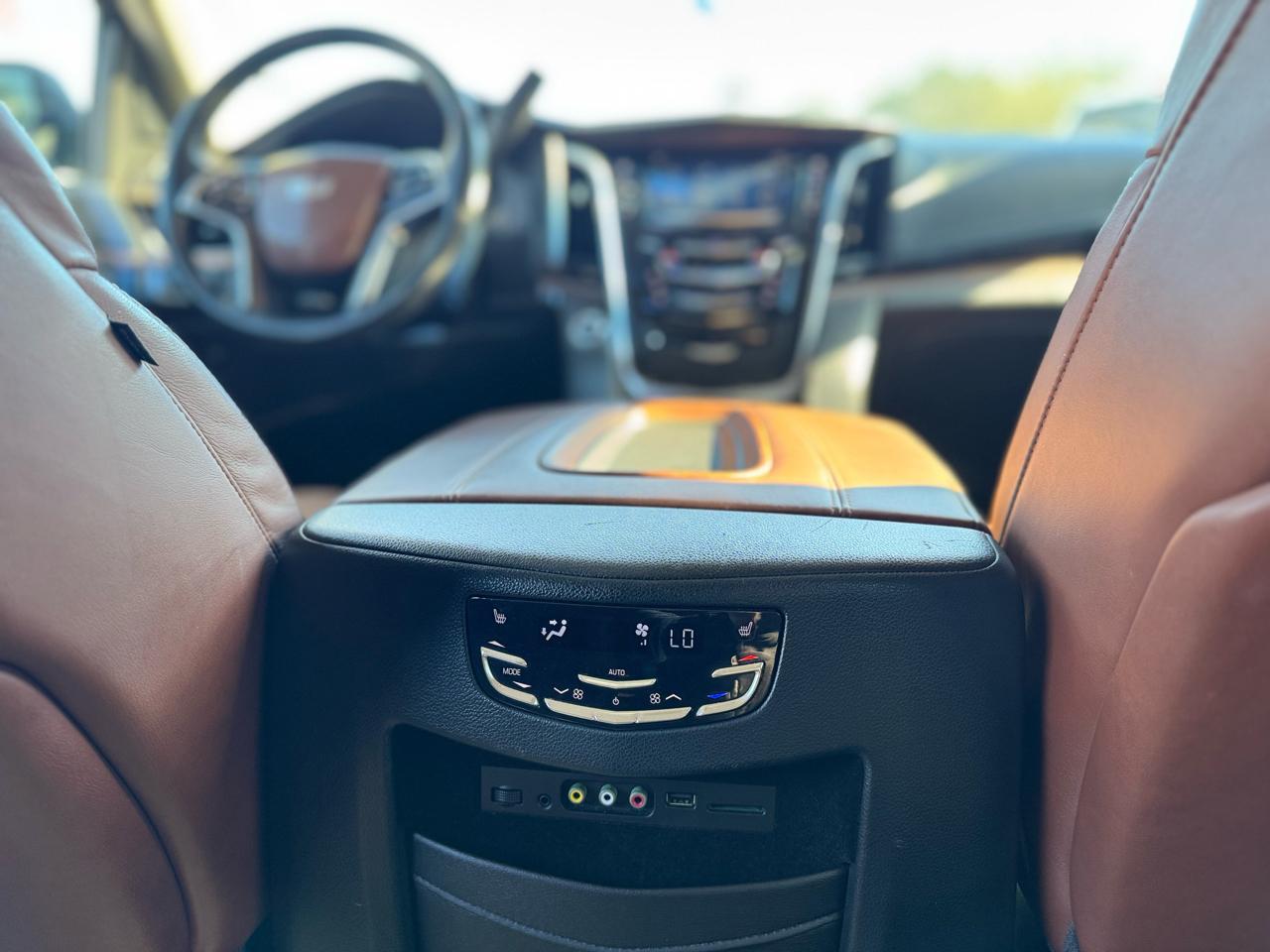 Cadillac Escalade Premium 4Wd - Thumbnail 14