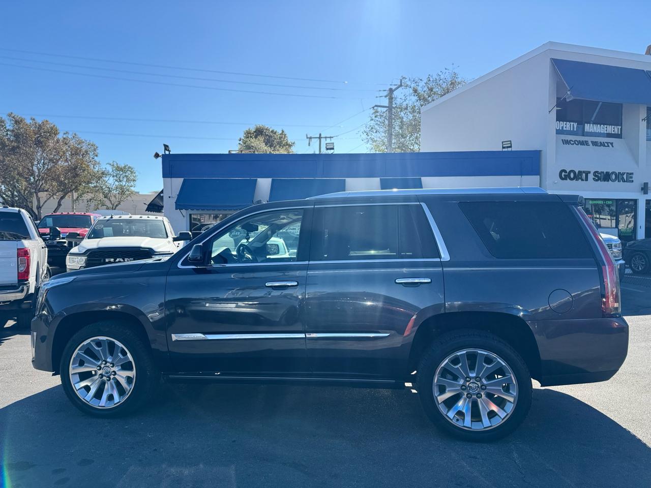 Cadillac Escalade Premium 4Wd - Thumbnail 10