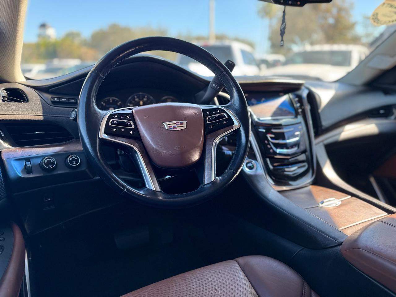 Cadillac Escalade Premium 4Wd - Thumbnail 18