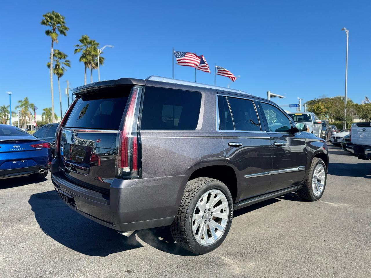 Cadillac Escalade Premium 4Wd - Thumbnail 6