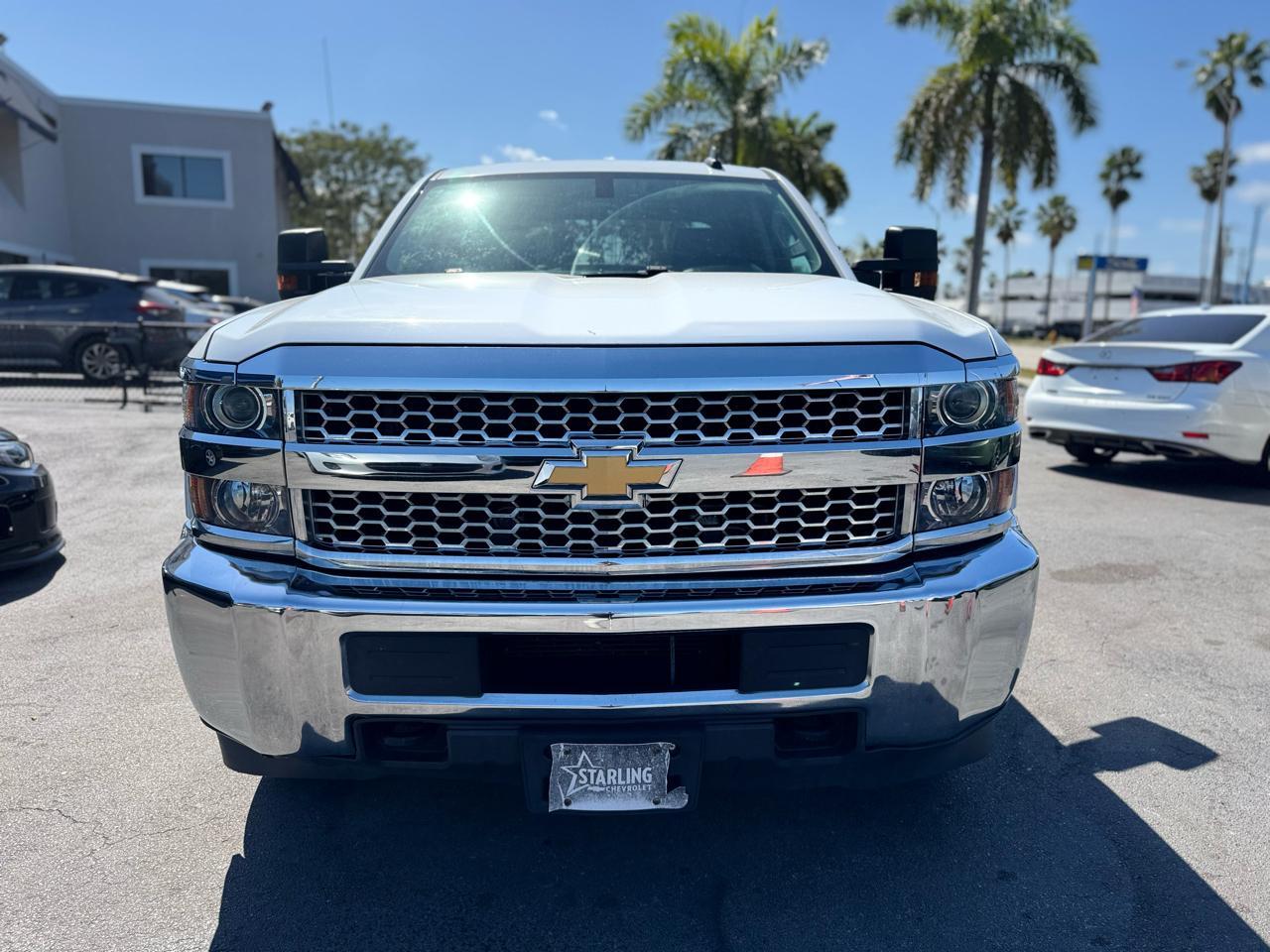 Chevrolet Silverado 2500Hd - Thumbnail 4