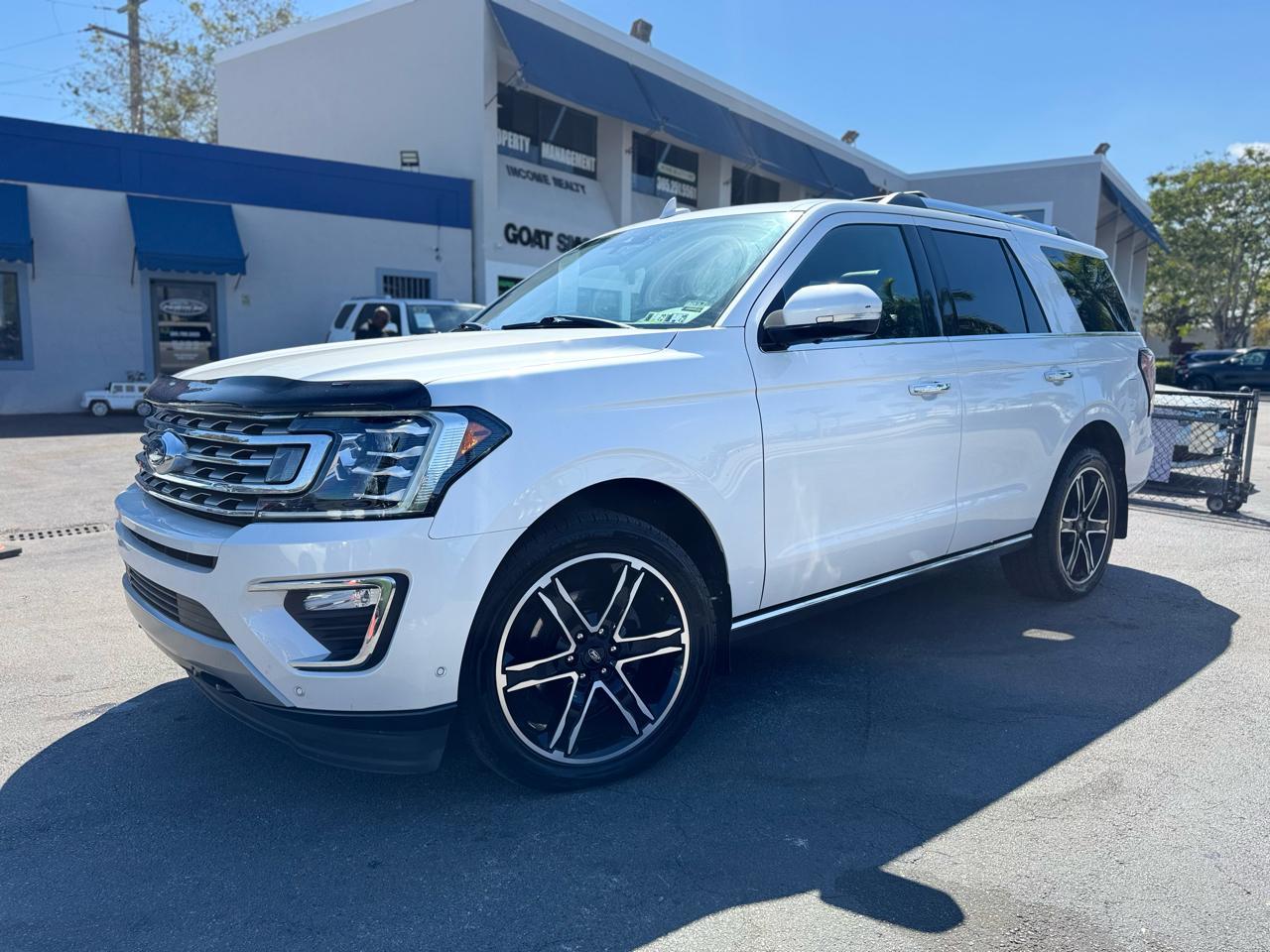 Ford Expedition Limited 4Wd - Thumbnail 2