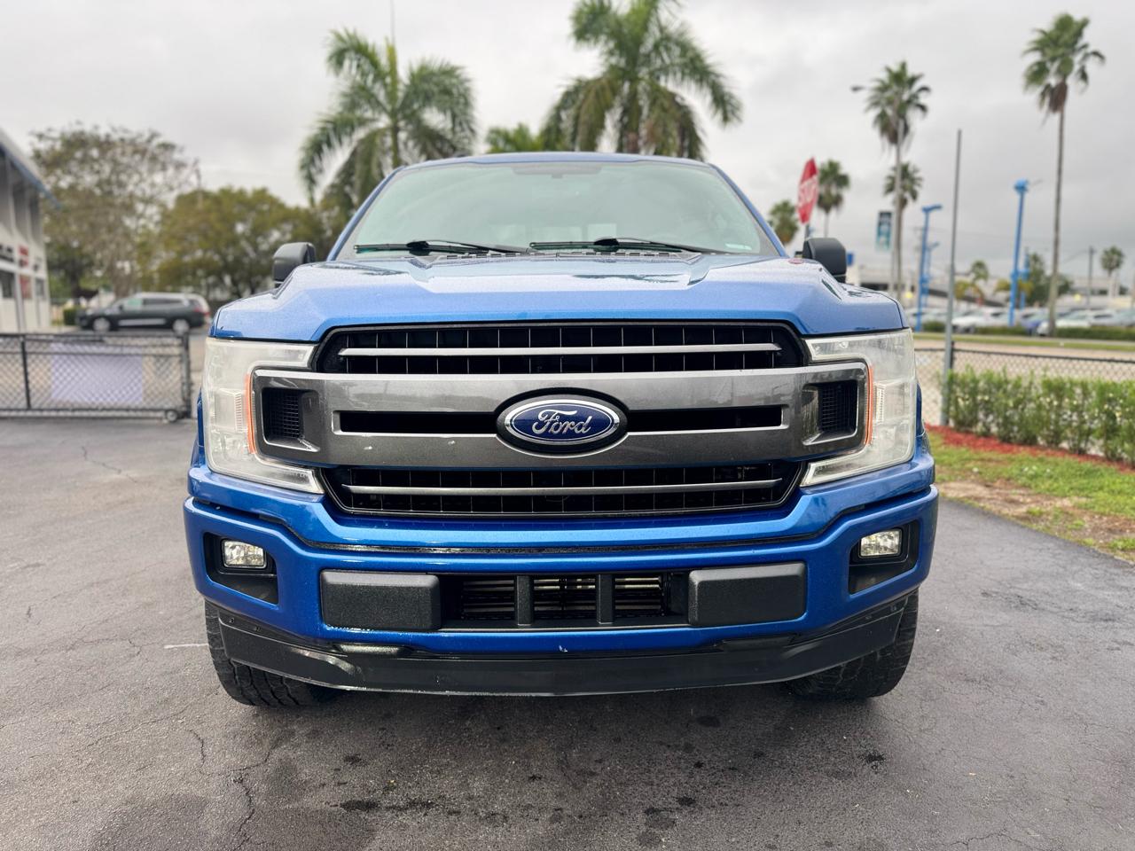 Ford F-150 Xlt Supercrew 5.5-Ft. Bed 2Wd - Thumbnail 4