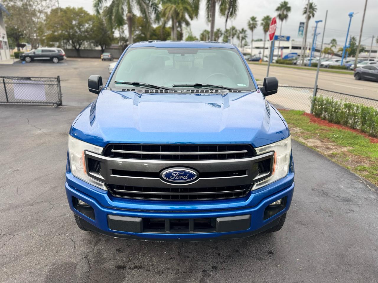 Ford F-150 Xlt Supercrew 5.5-Ft. Bed 2Wd - Thumbnail 3