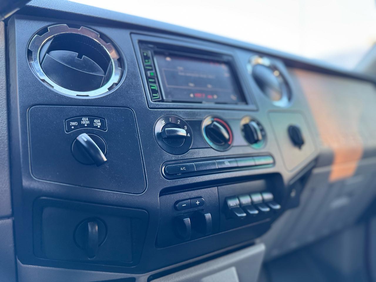 Ford F-250 Sd Xlt Crew Cab Long Bed 4Wd - Thumbnail 20