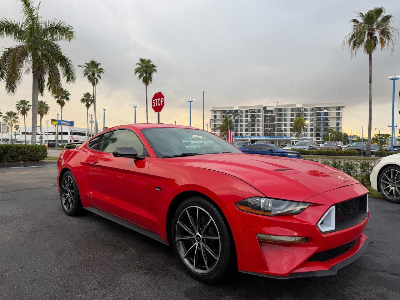 Ford Mustang Ecoboost Coupe - Thumbnail 2