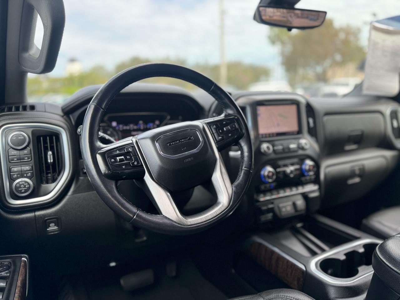 Gmc Sierra 1500 Denali Crew Cab Long Box 4Wd - Thumbnail 18