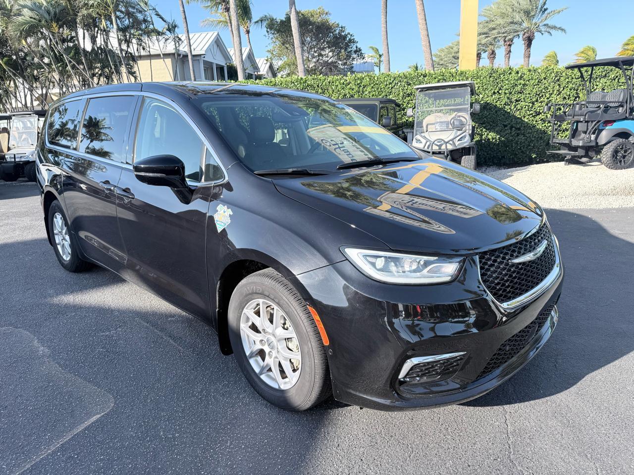 Chrysler Pacificatouring L Fwd - Thumbnail 17