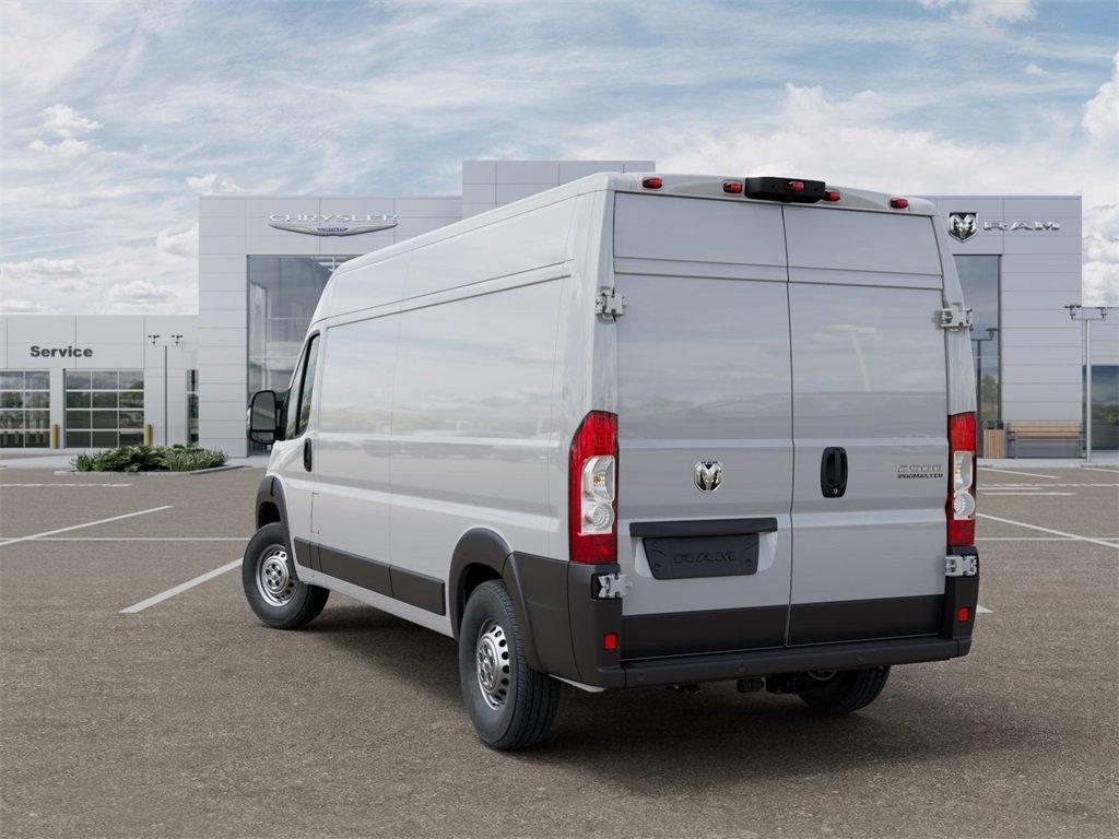 Ram Promaster 2500 High Roof - Thumbnail 4