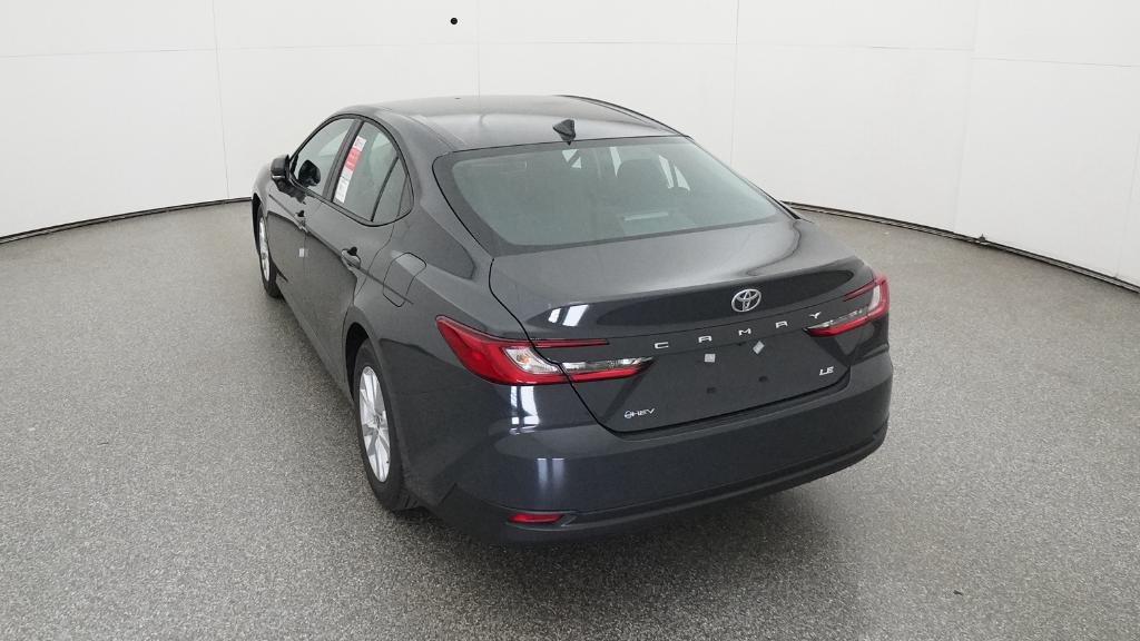 Toyota Camry Le - Thumbnail 16