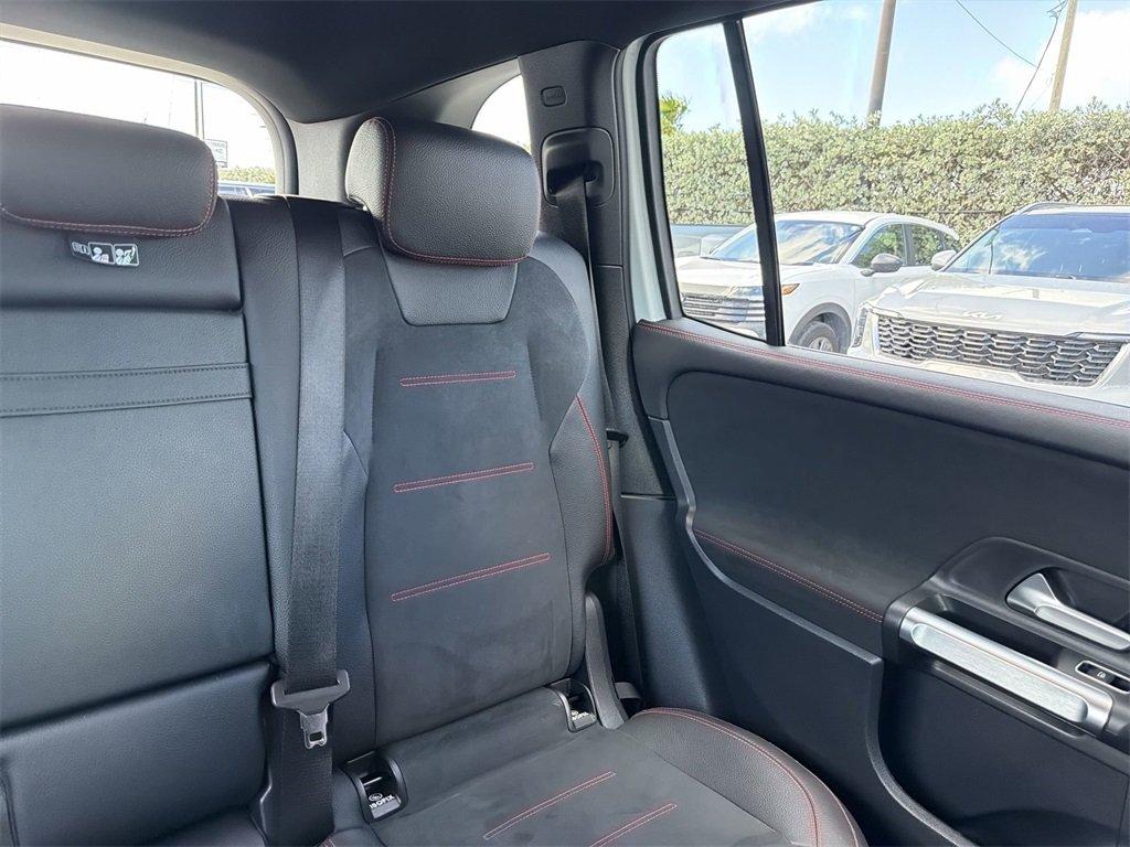 Mercedes-Benz Glb 250 Fwd - Thumbnail 14