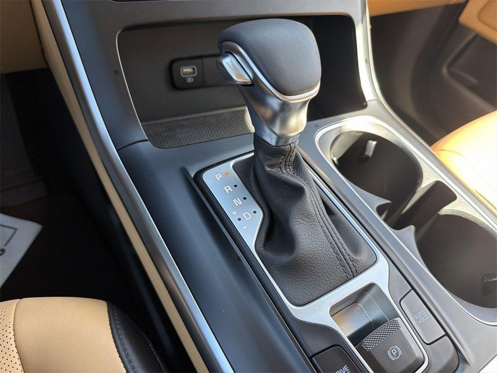 Kia Carnival Lx Fwd - Thumbnail 16