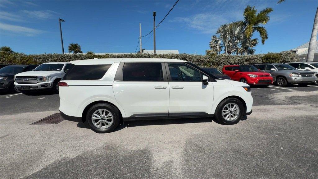 Kia Carnival Lx Fwd - Thumbnail 10