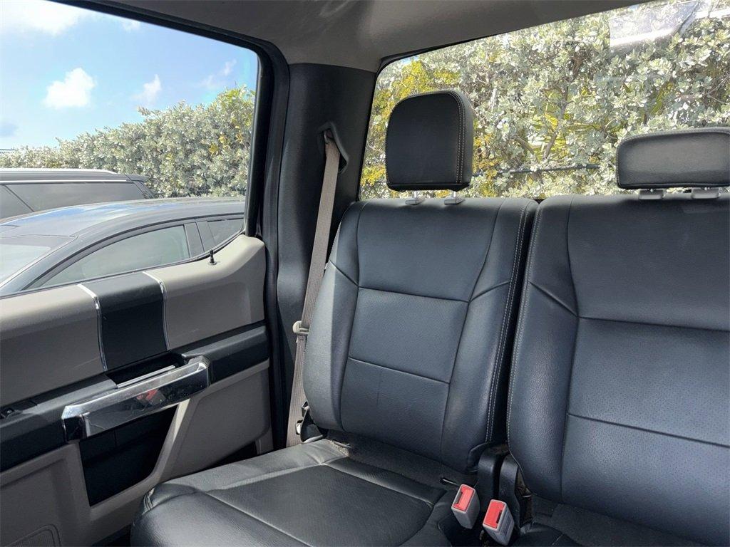 Ford F-250Sd Xlt 4Wd Crew Cab - Thumbnail 4