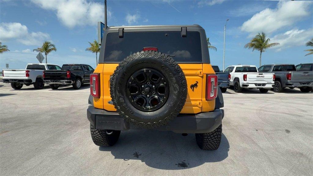 Ford Bronco Wildtrak 4Wd - Thumbnail 8