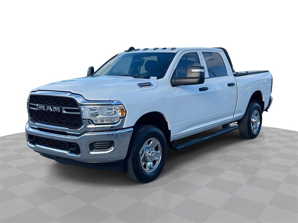 Ram 2500 Tradesman 4Wd Crew Cab - Thumbnail 2