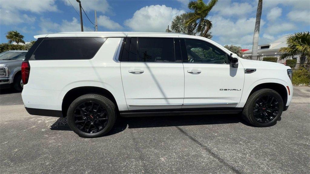 Gmc Yukon Xl Denali 4Wd - Thumbnail 10