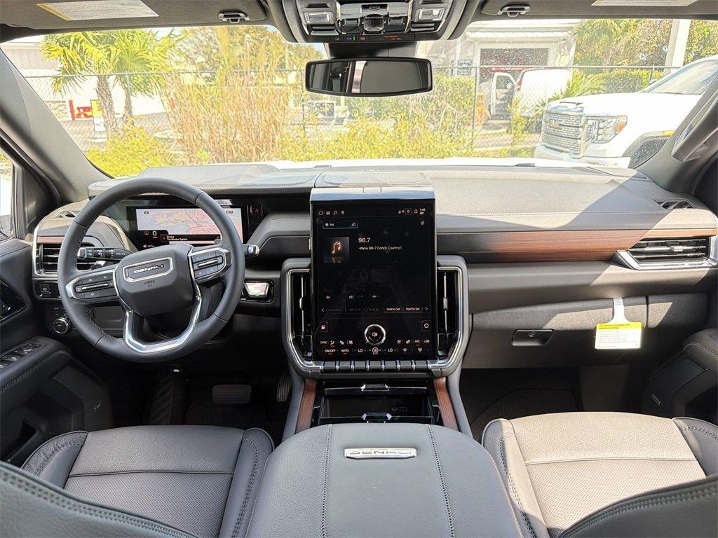 Gmc Yukon Xl Denali 4Wd - Thumbnail 11