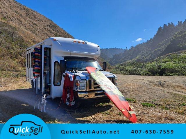 Ford E350 Super Duty Cutaway - View 1