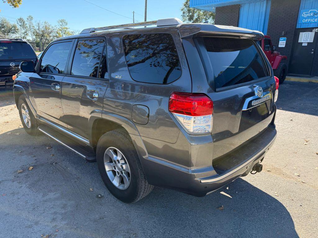 Toyota 4Runner - Thumbnail 7