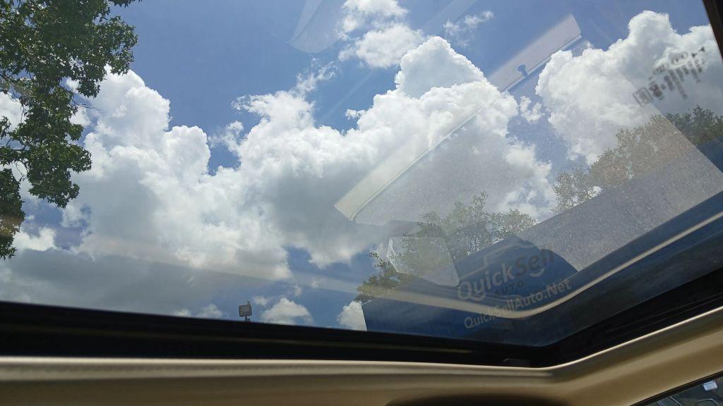 Lincoln Navigator L - Thumbnail 3