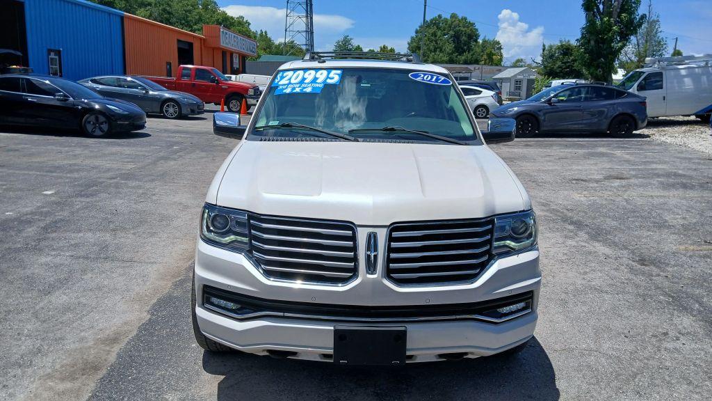 Lincoln Navigator L - Thumbnail 13