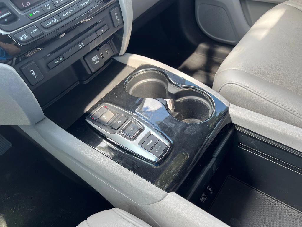 Honda Pilot - Thumbnail 4