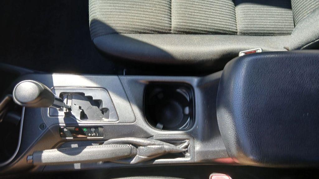 Toyota Rav4 - Thumbnail 3