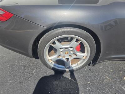 Porsche 911 Carrera 4S - Thumbnail 20