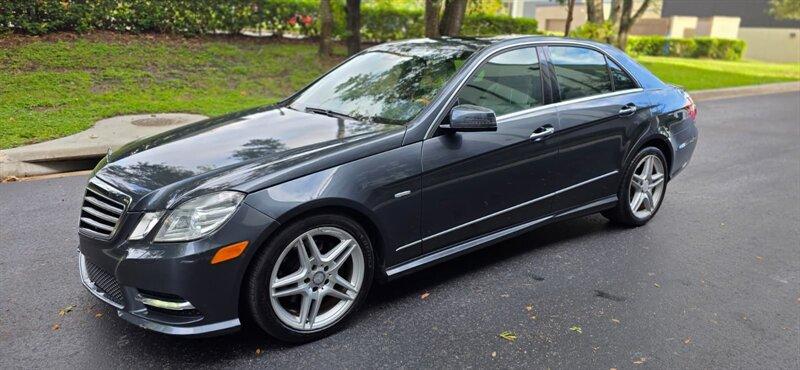Mercedes-Benz E 350 Luxury - View 1