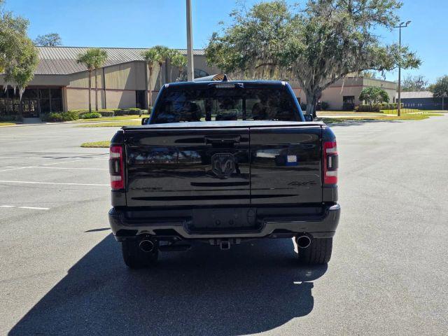 Ram 1500 Crew Cab - Thumbnail 3