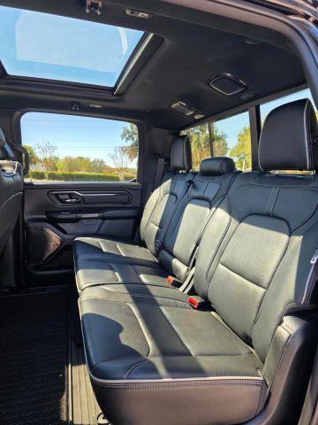 Ram 1500 Crew Cab - Thumbnail 6