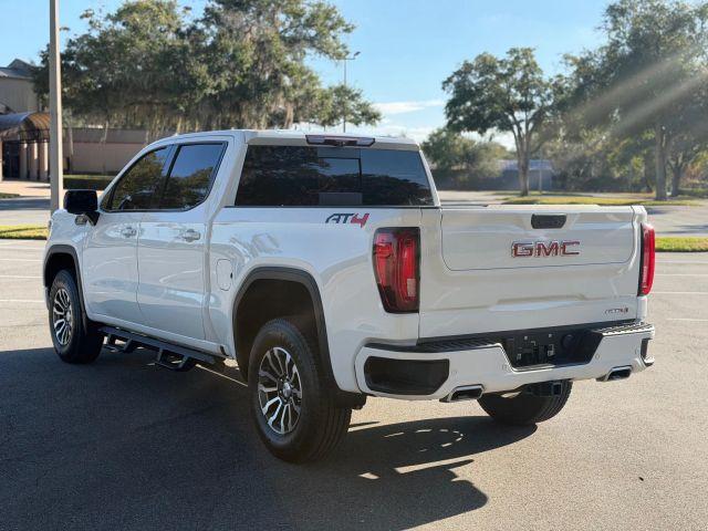 Gmc Sierra 1500 Crew Cab - Thumbnail 4