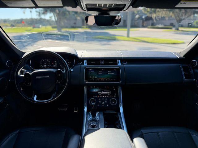 Land Rover Range Rover Sport - Thumbnail 3