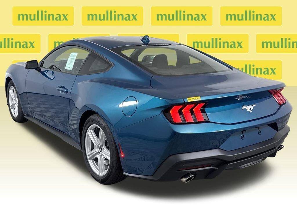 Ford Mustang Ecoboost Rwd 2D Coupe - Thumbnail 6