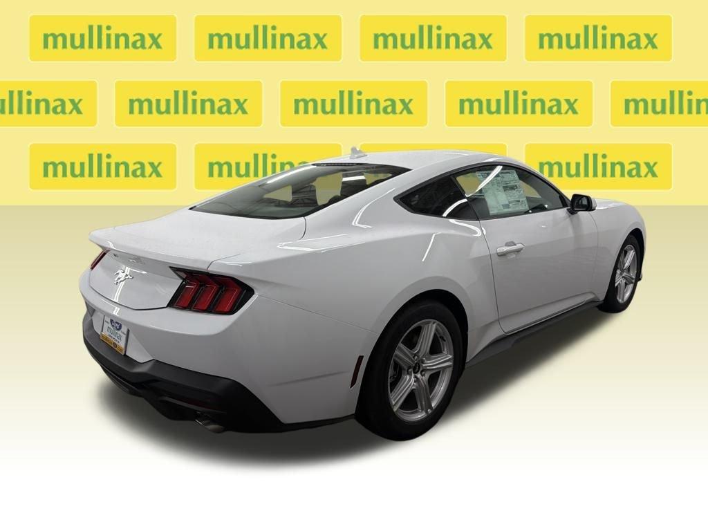 Ford Mustang Ecoboost Rwd 2D Coupe - Thumbnail 5