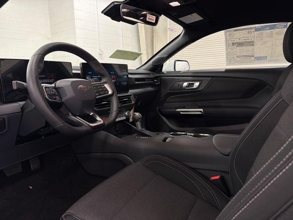 Ford Mustang Ecoboost Rwd 2D Coupe - Thumbnail 7