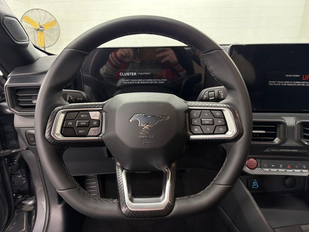 Ford Mustang Ecoboost Rwd 2D Coupe - Thumbnail 19